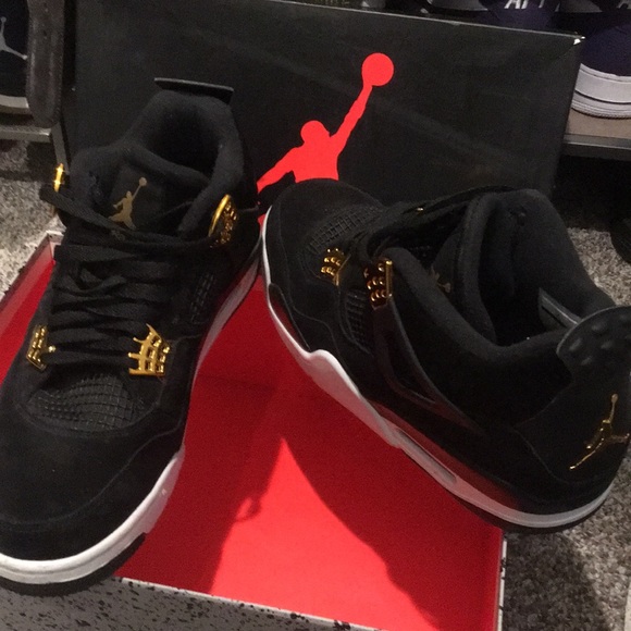 Jordan retro 4 Royalty - Picture 1 of 1